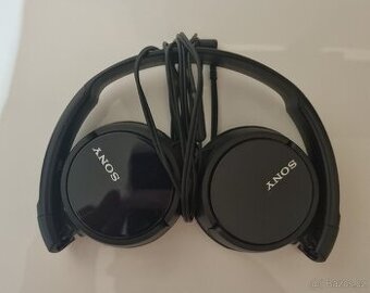 Sluchátka Sony