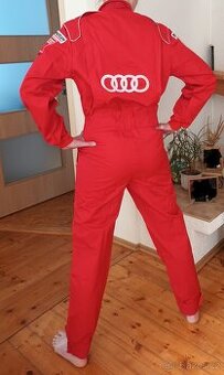Audi kombineza, monterky
