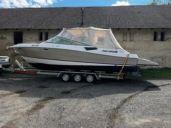 Fourwinns 285 top stav záruka Zimní cena