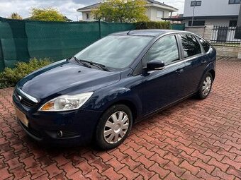 Ford Focus, 1.6i, 74kw, ČR, 1maj