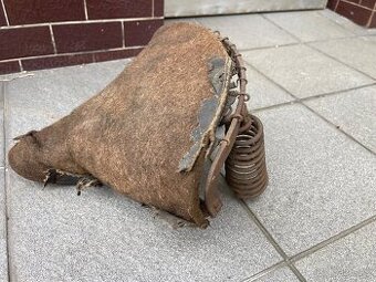 ČZ předválečná sedlo