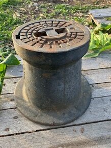 Poklop litinový SVING