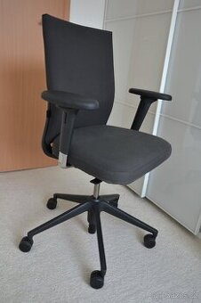 Kancelářská židle - Vitra ID Soft  nákup 24 600,-