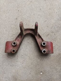 Podkova Jawa pérák