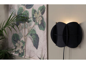 Černé kovové nástěnné světlo DUTCHBONE Corridor