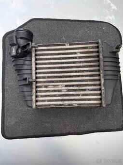 Chladič intencooler audi  A6