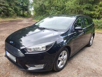 Ford focus 1.5 110kw 2015 titanium