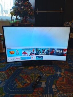 Prohnutá Smart TV 4K Samsung 49"(124 cm úhlopříčka) wi-fi, 