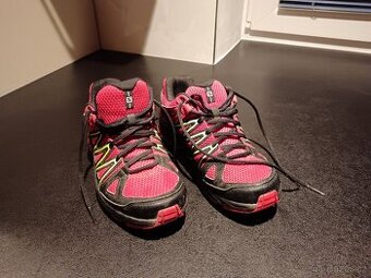 SALOMON boty sportovní