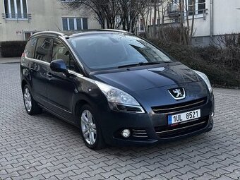 Peugeot 5008 2.0 BlueHDi 110kW Navi Head-Up Panorama ALU R17