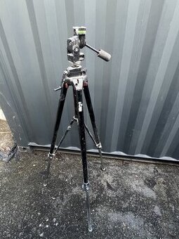 stativ s hlavou manfrotto 058 a 229