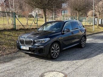 BMW X5 4,0i individual M paket maximální výbava