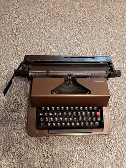 Psací stroj remagg