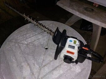 Motorový plotostřih STIHL HS60 AV