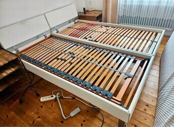 Postel 180x200 +Rosty a Matrace