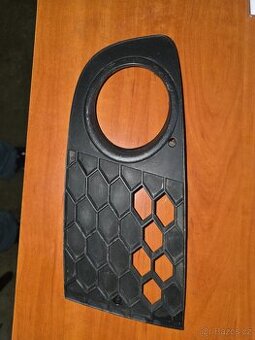 Mrizka naraznika VW GOLF 5 PLUS /PLUS CROSS