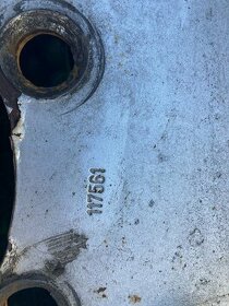 Kola na přívěs za traktor