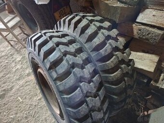 Pneu 10,50-16