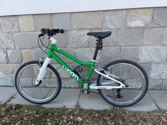 Woom 4 dětské kolo 20” - zelené
