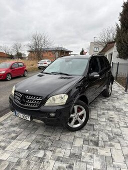 Mercedes ML 320 na splátky bez registru