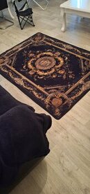 Nadherny koberec v barokním stylu