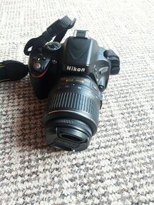 Nikon D5100 + nikkor 18-55mm