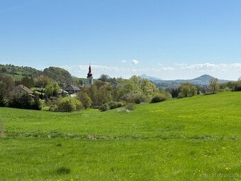 Prodej krásného pozemku ve Volfarticích u České Lípy - 1