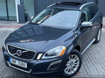 Volvo XC60, 2.4 D5 Automat Kamera Výhřev Tažné