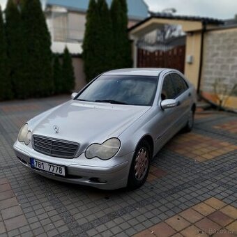 Prodam mercedes benz w203 2.2cdi 105kw