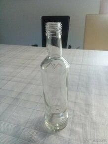Láhve 0,5 l + uzávěr