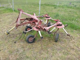 obraceč sena Deutz Fahr