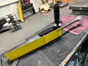 Prodám mechanický klín BOBR- DOMÁCÍ VÝROBY - 1