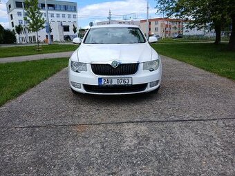 Škoda Superb rok 2012 2.0 TDI 103kw