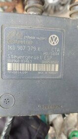 Jednotka ABS Octavia Passat