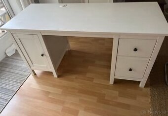 Hemnes psací stůl