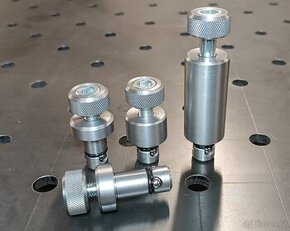 Upínací, dorazový šroub - svářecí stůl , zámečnický stůl