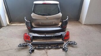 Renault Clio III / 3 - Kompletní zadní část Grand
