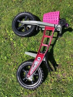 Firstbike červený