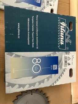 Kotouče Pilana - nové 180x2,8x20 24WZ + 180x4x30 8FZ - 1