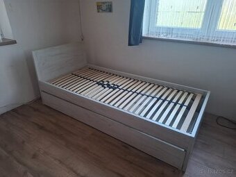 Jednolůžko s přistýlkou ze Sconta - 1