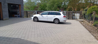 Volkswagen Golf Variant 1.6 TDI DSG