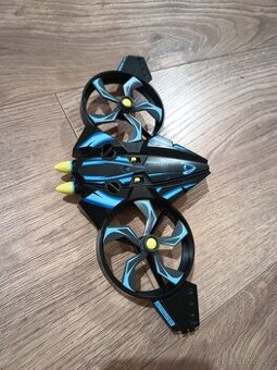 Playmobil dron s vystřelovacími sipy a navijákem