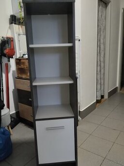 Skříňka