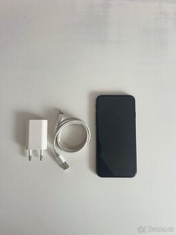 iPhone SE 2020 64GB - TOP STAV