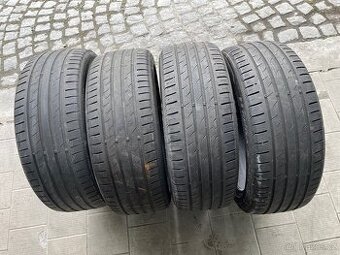 pneu 225/45/19 nexen - 1