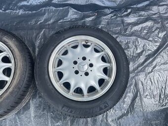 Celá ALU kola MERCEDES s pneu MICHELIN PRIMACY HP