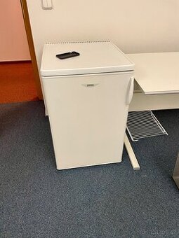 Lednice Zanussi s mrazákem – plně funkční, čistá