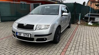 Škoda Fabia 2.0 MPI - 1