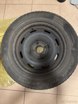 Prodám sadu zimních pneu 195/65 R15