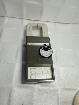 Klešťový měřák PK111